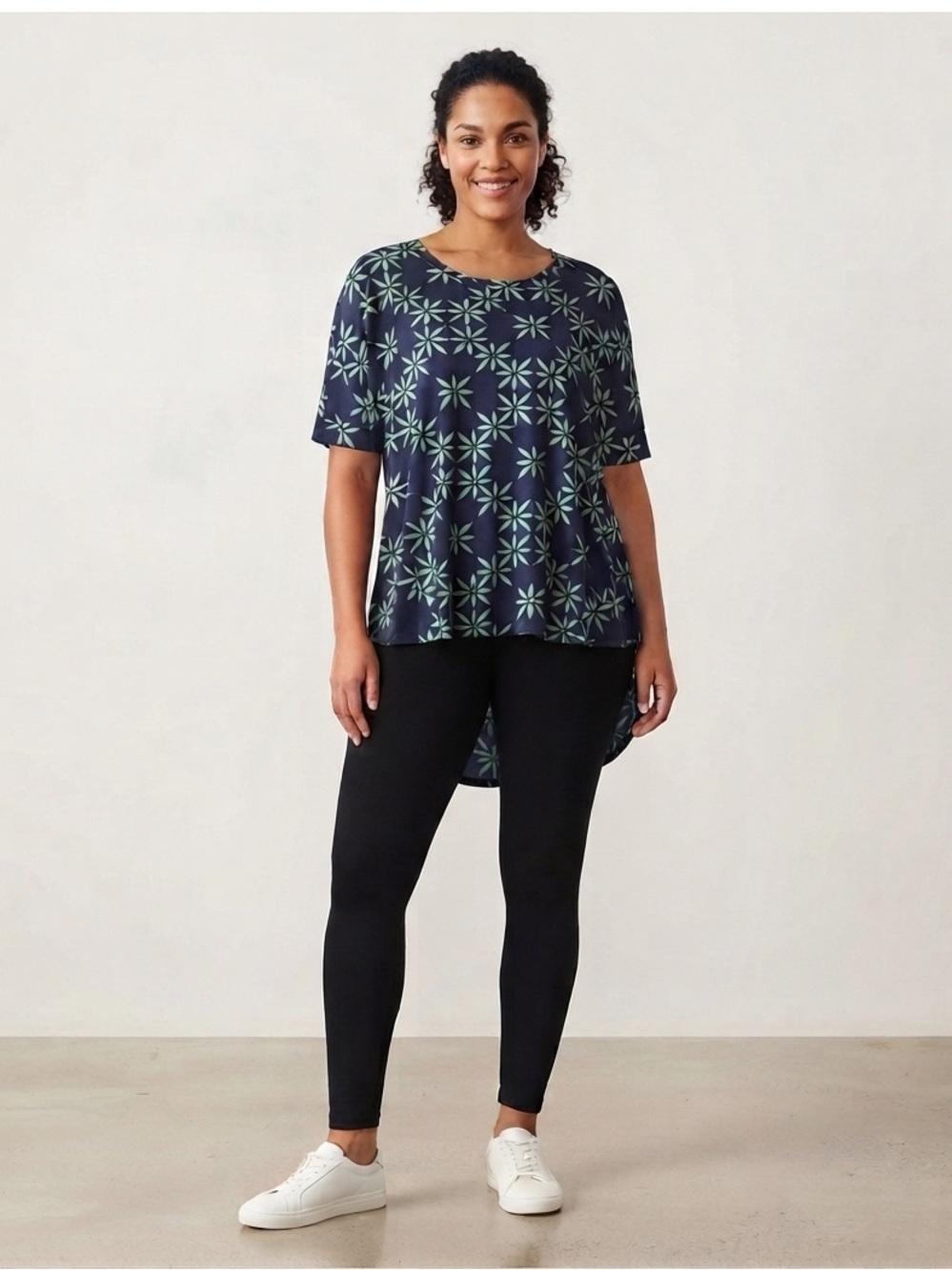 💕LulaRoe Irma Top Size Small